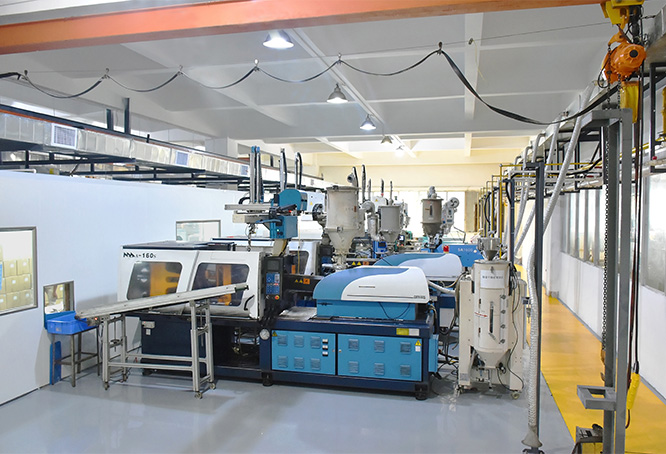 协宏塑胶:专业模具设计制造,注塑加工量产,组装加工装配的厂家